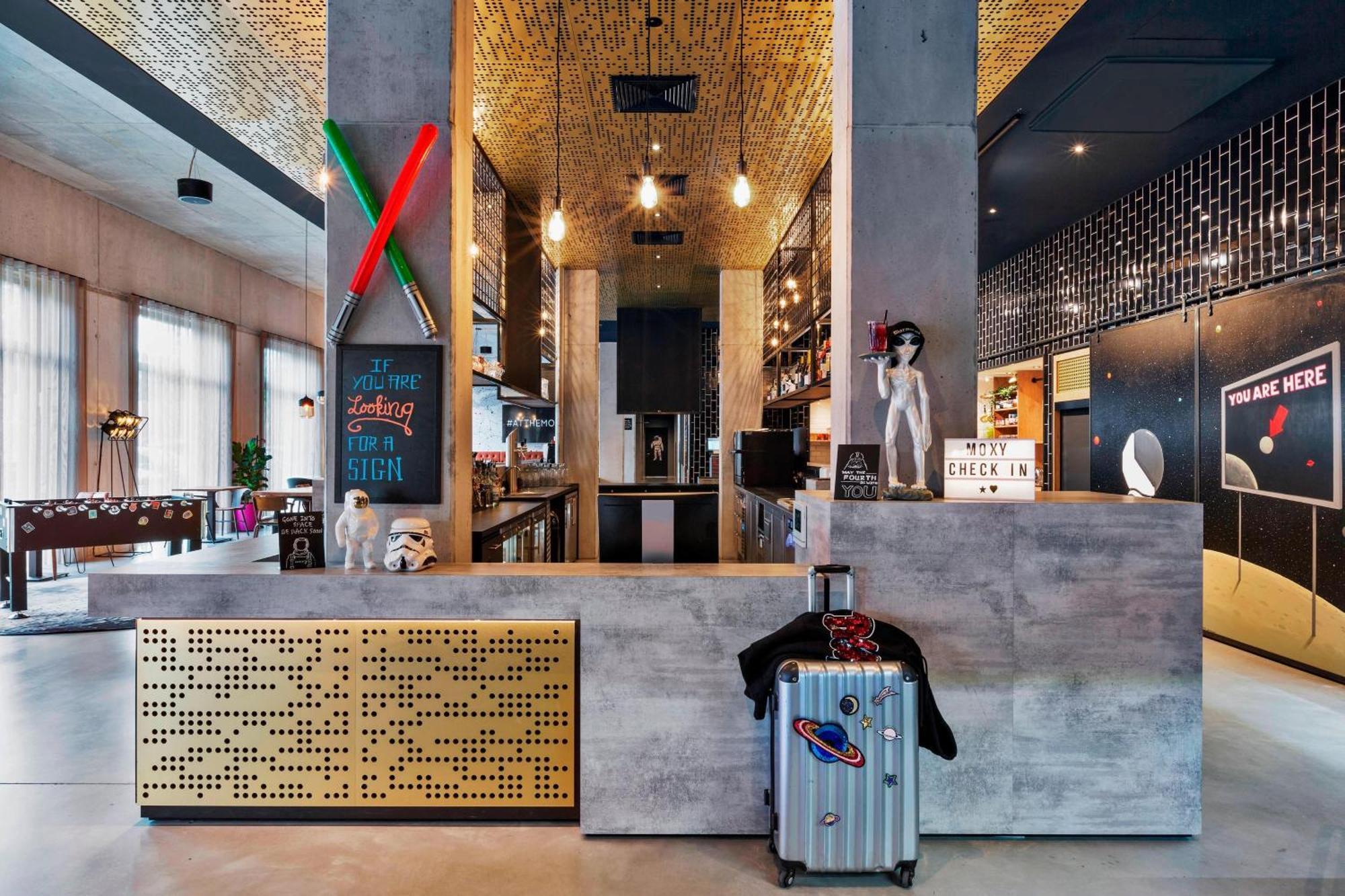 Moxy Darmstadt Extérieur photo