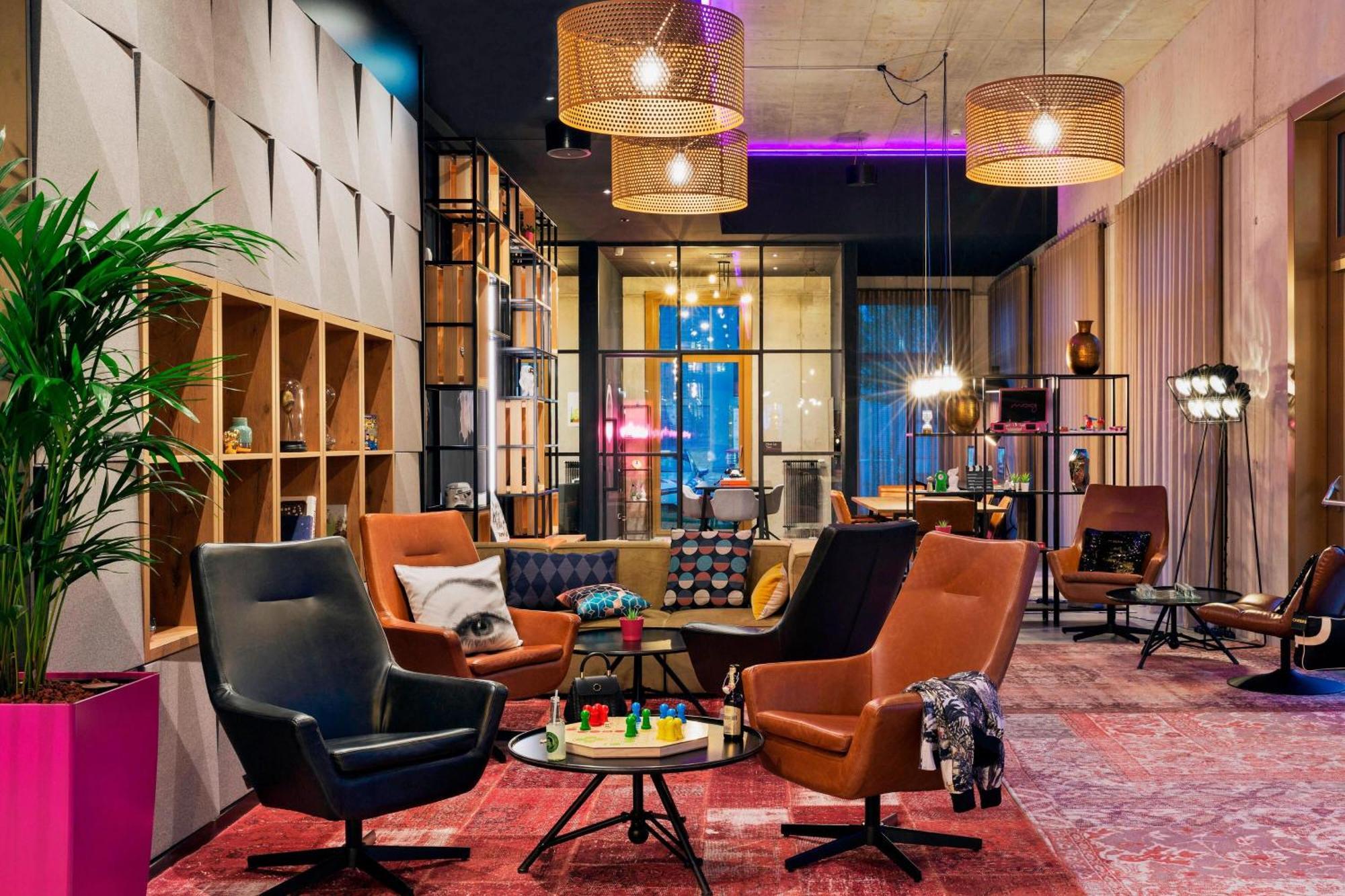 Moxy Darmstadt Extérieur photo